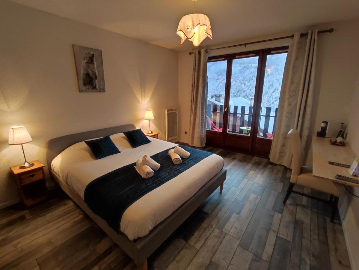 Hotel Plein Soleil Allos Exteriör bild