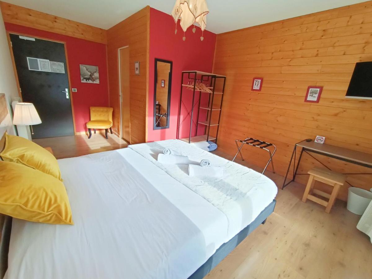 Hotel Plein Soleil Allos Exteriör bild